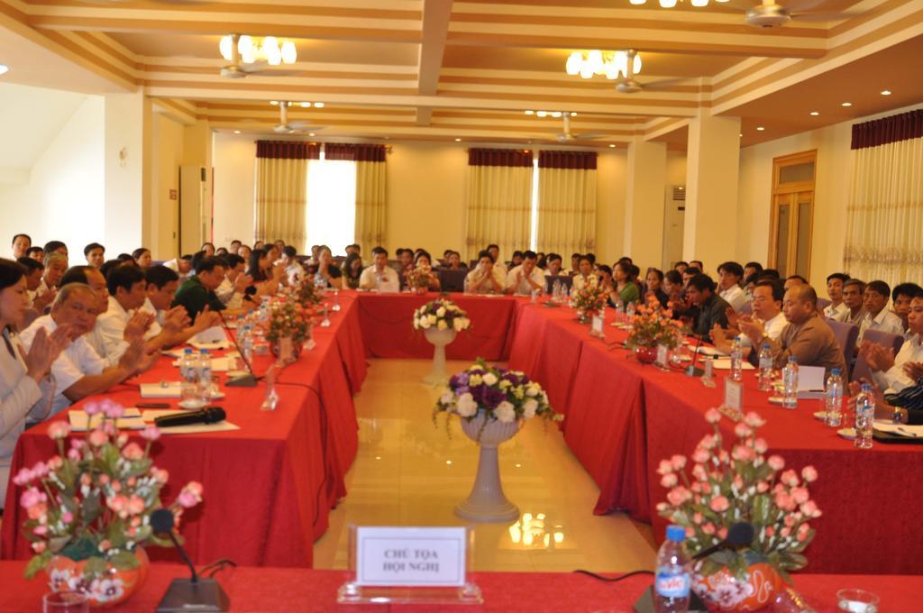 Lao Cai Galaxy Hotel Extérieur photo