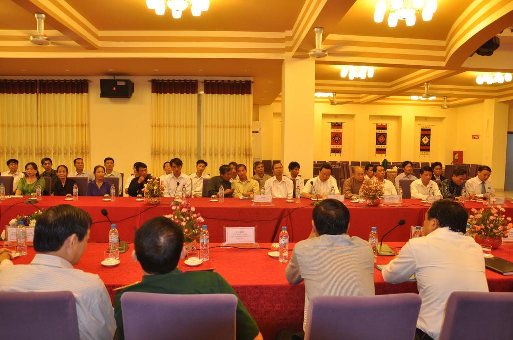 Lao Cai Galaxy Hotel Extérieur photo